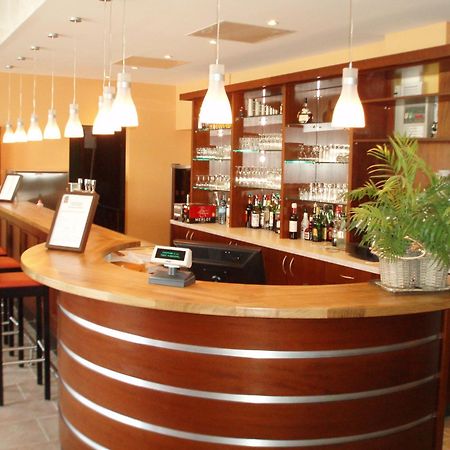 La Table Alsacienne Hotel Farébersviller Kültér fotó